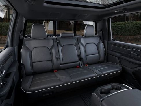 New 2026 RAM 1500 Laramie AWD/4WD image 15