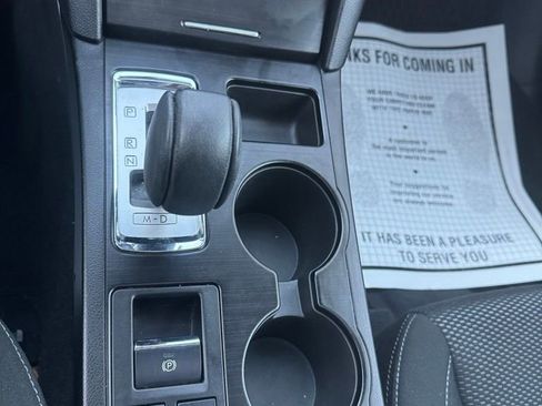 Used 2017 Subaru Outback 2.5i Premium image 42