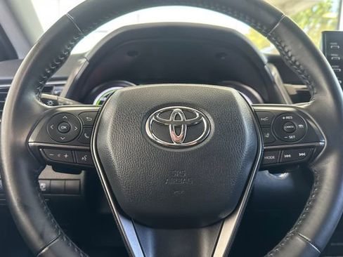 Used 2021 Toyota Camry XSE FWD image 22
