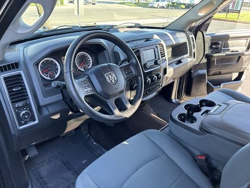 Used 2014 RAM 1500 Express image 23