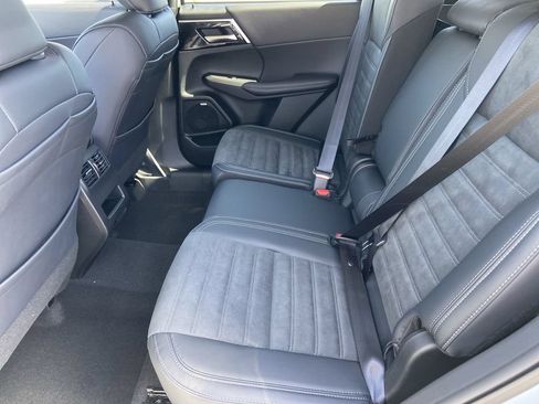 New 2026 Mitsubishi Outlander SE AWD/4WD image 21