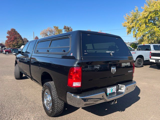 Used 2017 RAM 2500 Tradesman w/ Chrome Appearance Group AWD/4WD image 3