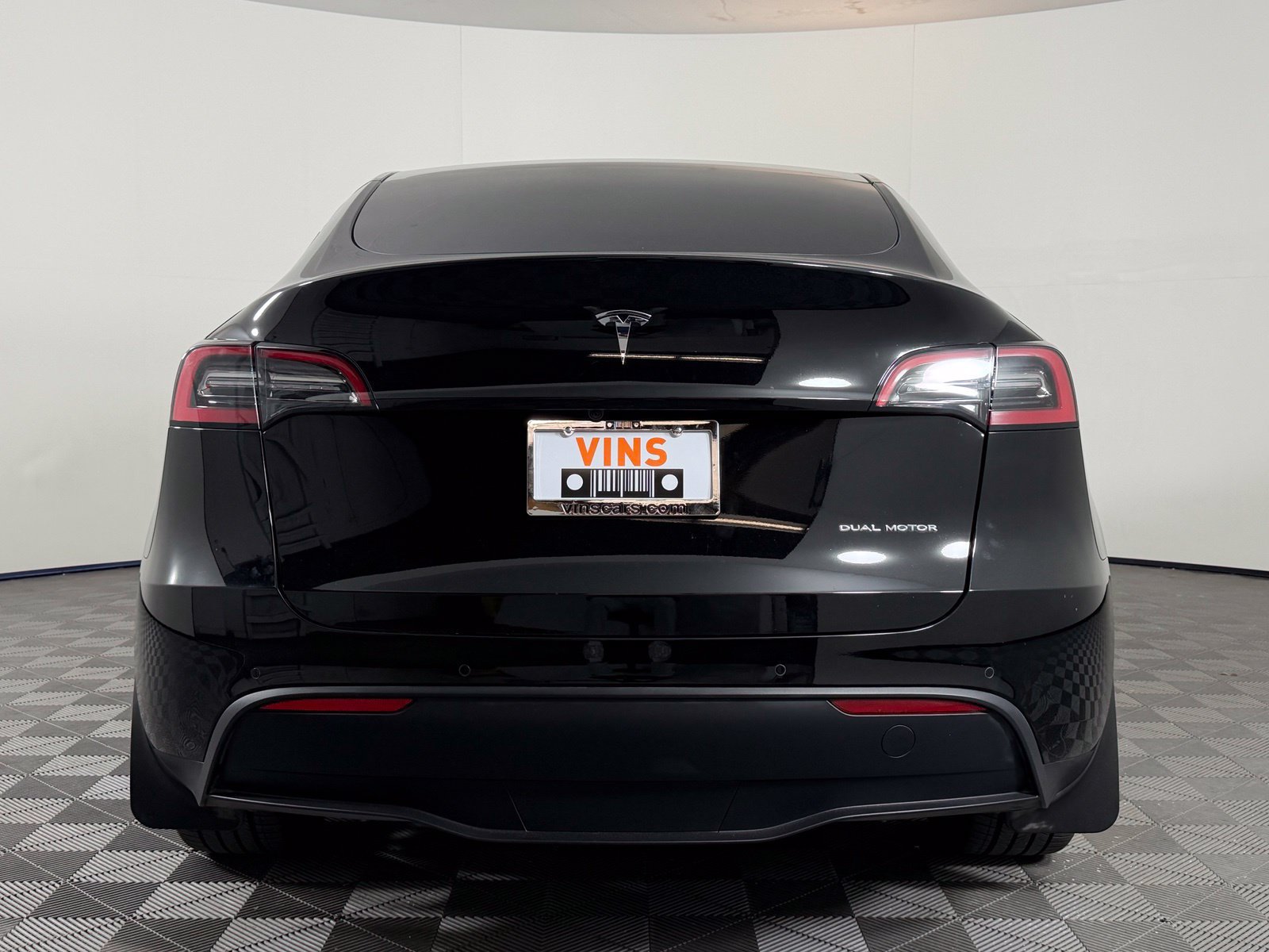 Used 2022 Tesla Model Y Long Range AWD/4WD image 8