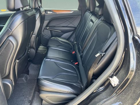 Used 2018 Lincoln MKC Reserve w/ Lincoln MKC Climate Package AWD/4WD image 21