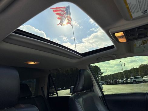 Used 2016 Toyota 4Runner SR5 image 11