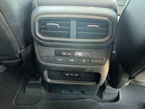 Used 2024 Honda Pilot EX-L image 16