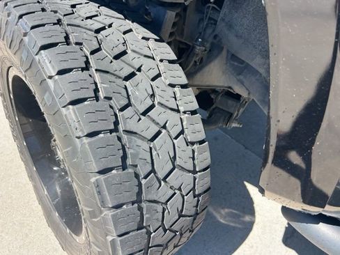 Used 2020 Toyota Tacoma SR5 image 6