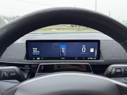 Used 2021 Ford Mustang Mach-E Premium image 19