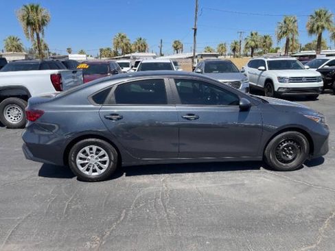 Used 2023 Kia Forte LX FWD image 2