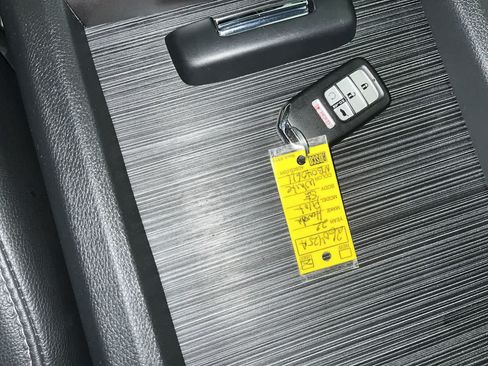 Used 2022 Honda Pilot Special Edition image 23
