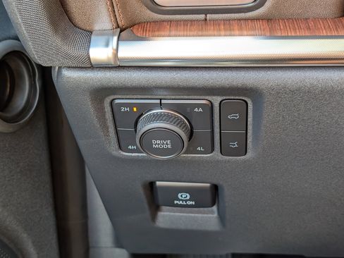 New 2025 Ford Expedition Max King Ranch image 21