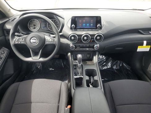 New 2025 Nissan Sentra S image 10