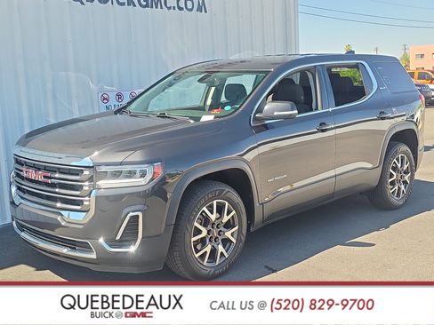 Used 2020 GMC Acadia SLE w/ LPO, Black Accent Package FWD image 3
