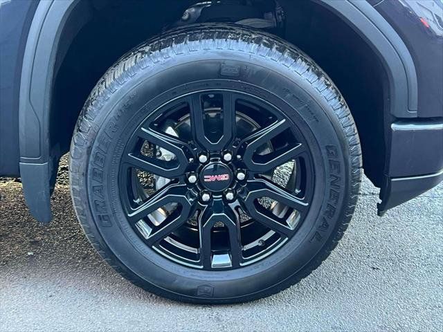 Used 2024 GMC Sierra 1500 Elevation w/ Preferred Package AWD/4WD image 10
