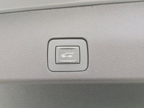 Certified 2026 Buick Encore GX Avenir w/ Avenir Technology Package image 35