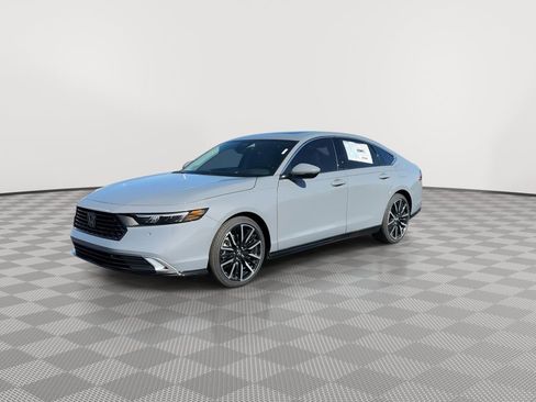 New 2026 Honda Accord Touring image 4