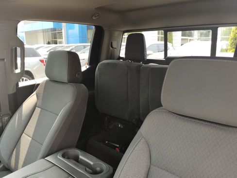 Used 2020 Chevrolet Silverado 1500 LT Trail Boss image 14