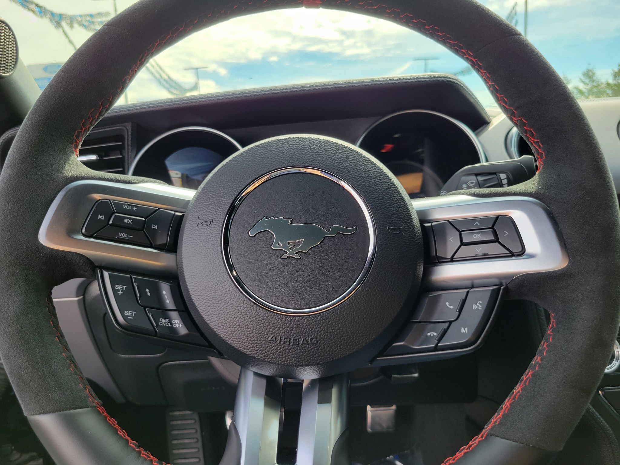 Used 2020 Ford Mustang GT Premium w/ Ford Safe & Smart Package RWD image 9