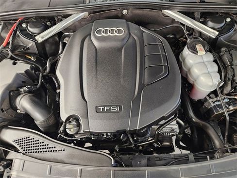 Used 2017 Audi A4 2.0T Ultra Premium w/ Convenience Package image 33