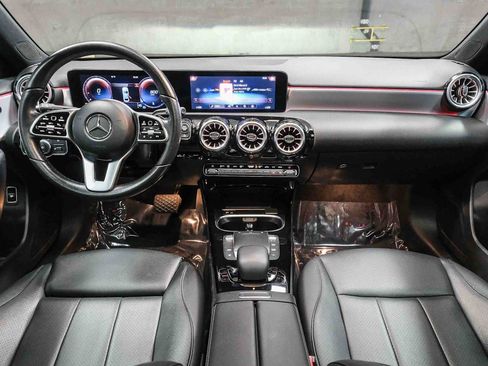 Used 2022 Mercedes-Benz A 220 image 15