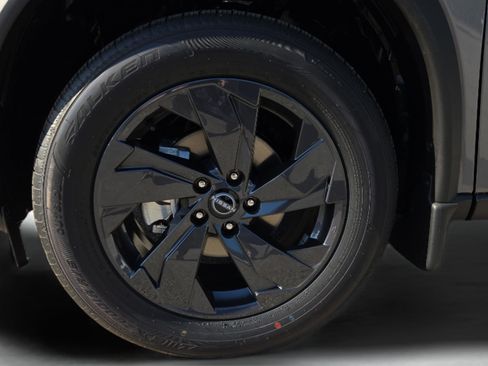 New 2026 Nissan Rogue SV FWD image 9