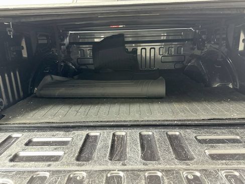 Used 2015 Ford F150 XLT w/ Equipment Group 302A Luxury RWD image 16