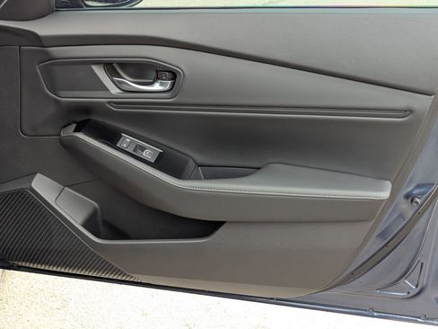 Used 2024 Honda Accord Touring image 28