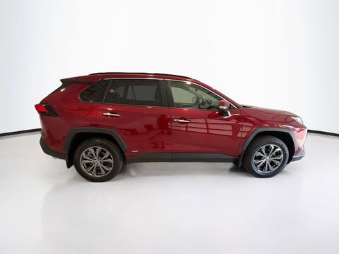 Certified 2025 Toyota RAV4 Limited w/ Advanced Technology Package AWD/4WD image 7