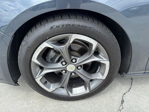 Used 2021 Chevrolet Malibu LT FWD image 11