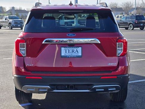 Certified 2024 Ford Explorer XLT w/ Equipment Group 202A image 17