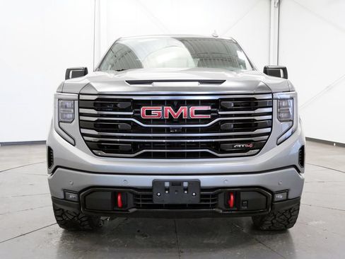 Used 2024 GMC Sierra 1500 AT4 w/ Technology Package AWD/4WD image 2