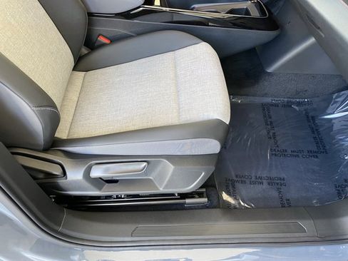 New 2026 Volkswagen ID.4 Pro AWD/4WD image 34
