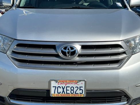 Used 2013 Toyota Highlander Limited image 9