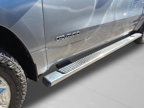 Used 2019 RAM 1500 Big Horn image 25