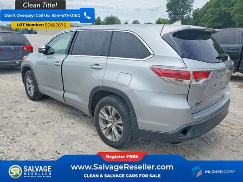 Used 2016 Toyota Highlander Plus AWD/4WD image 3