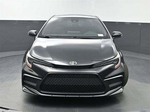 Used 2020 Toyota Corolla XSE image 38