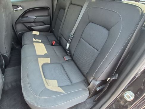 Used 2020 Chevrolet Colorado LT w/ LT Convenience Package AWD/4WD image 18