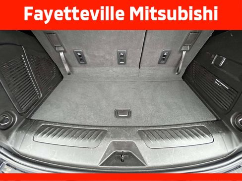 Used 2023 Chevrolet Tahoe LT AWD/4WD image 20