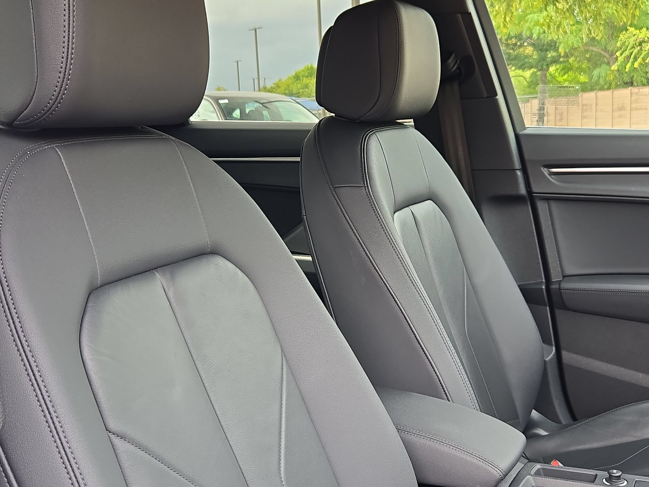 Used 2025 Audi Q3 2.0T Premium AWD/4WD image 29