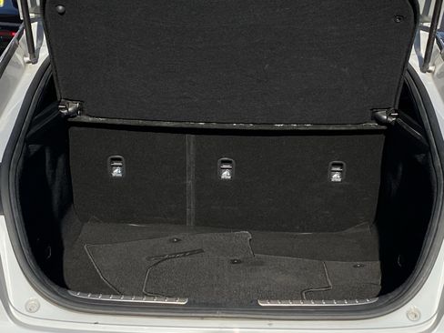 Used 2020 Kia Stinger GT1 image 14