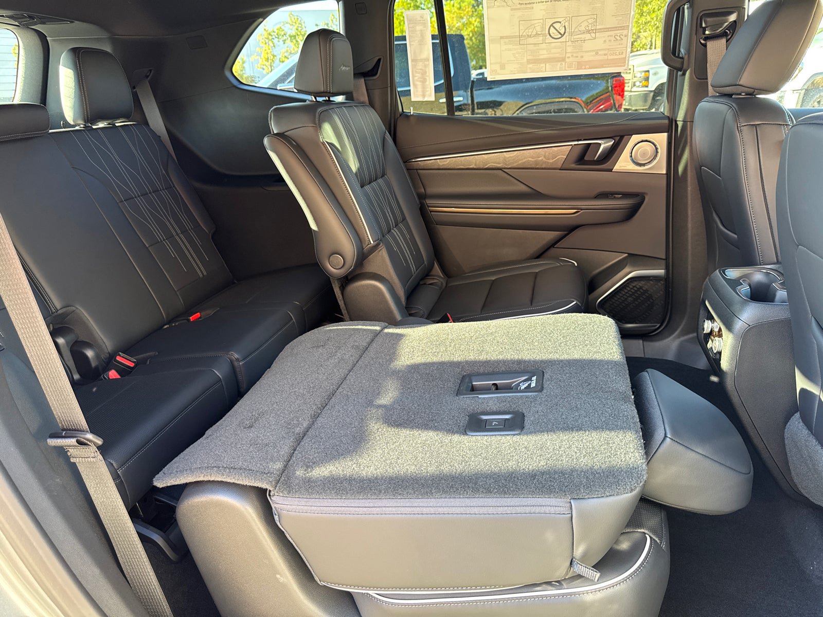 Used 2026 Buick Enclave Avenir w/ Super Cruise Package FWD image 20