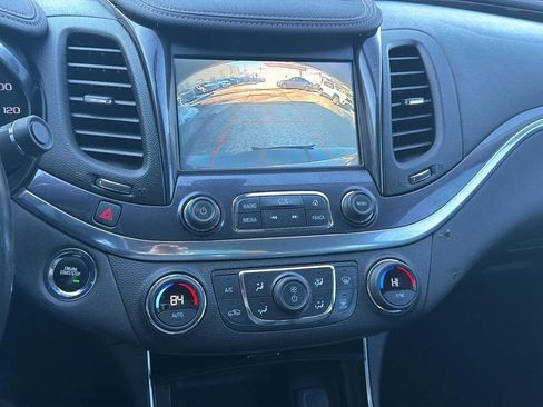 Used 2018 Chevrolet Impala LT image 40
