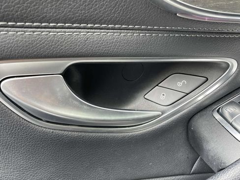 Used 2019 Mercedes-Benz C 300 4MATIC Coupe image 30