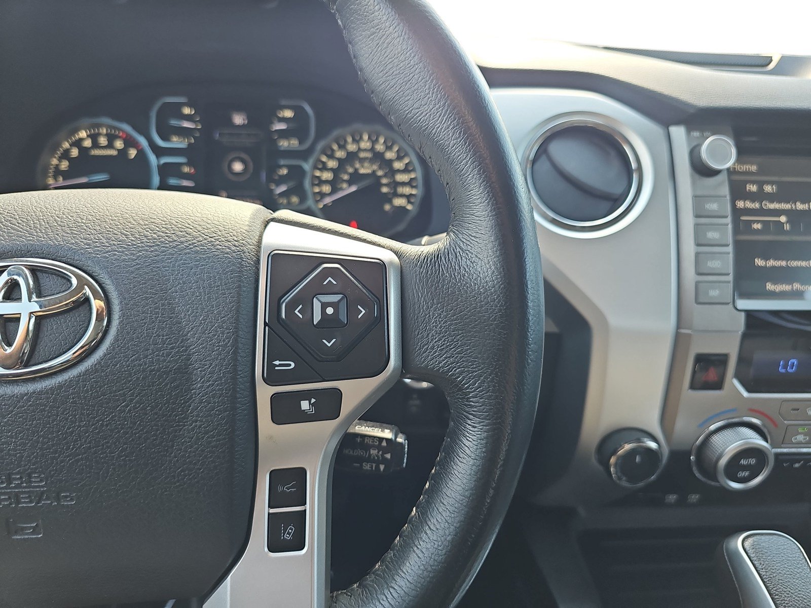Used 2020 Toyota Tundra TRD Pro AWD/4WD image 15