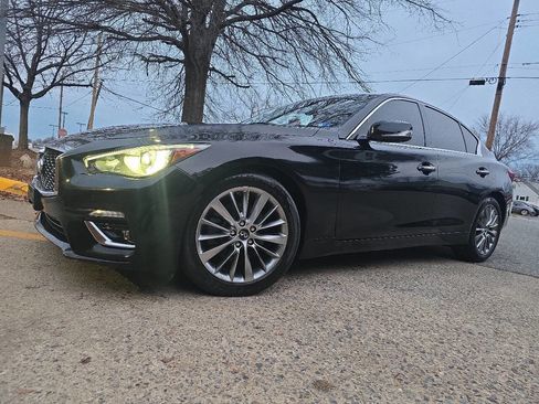 Used 2018 INFINITI Q50 Luxe w/ Sensory Package (Luxe) image 40
