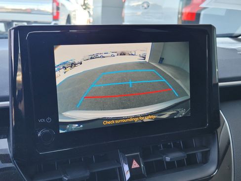 Used 2024 Toyota Corolla LE image 27