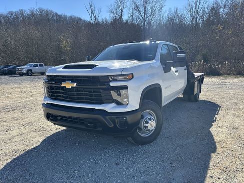 New 2026 Chevrolet Silverado 3500 W/T image 10