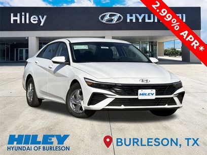 New 2025 Hyundai Elantra SE w/ Cargo Package