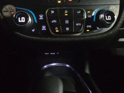 Used 2023 Chevrolet Malibu LT FWD image 18