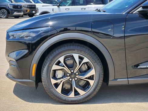 New 2026 Ford Mustang Mach-E Select RWD image 9